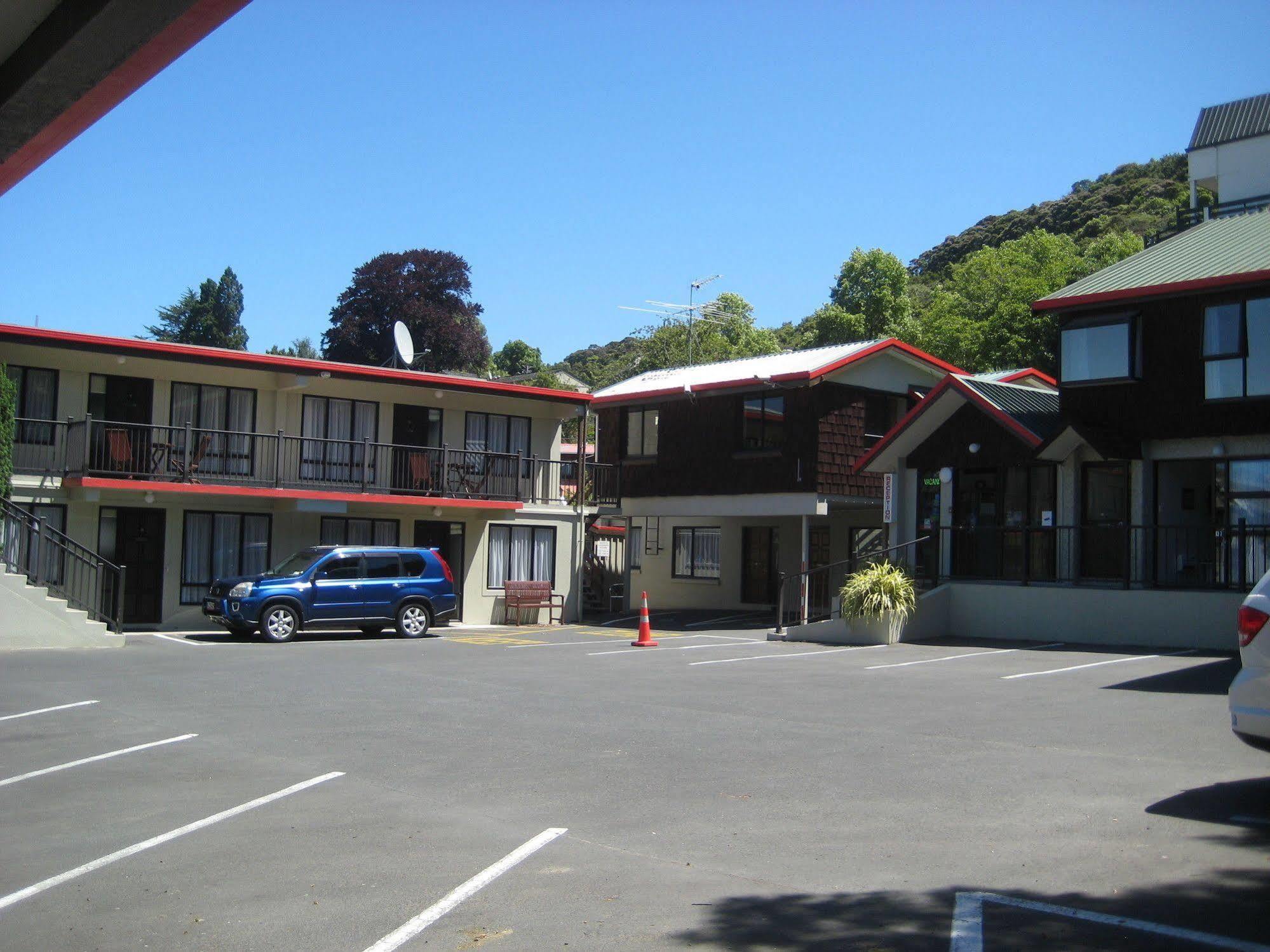 755 Regal Court Motel Dunedin Extérieur photo